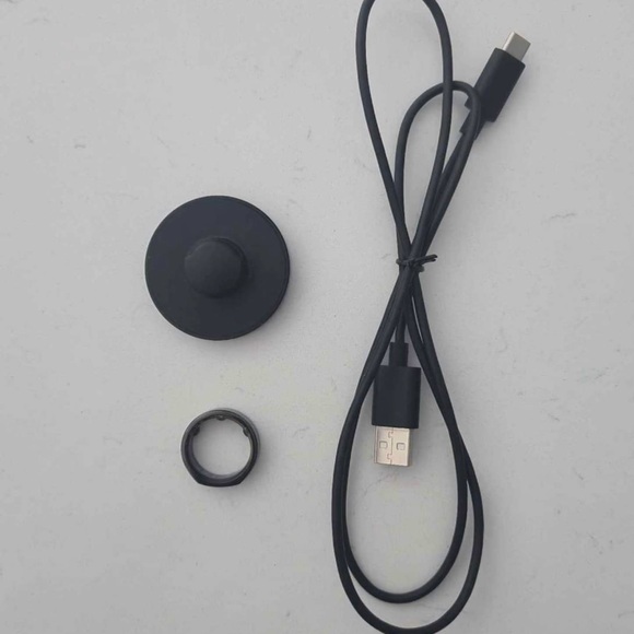 Oura Ring Gen 3 size 10 - Picture 5 of 6